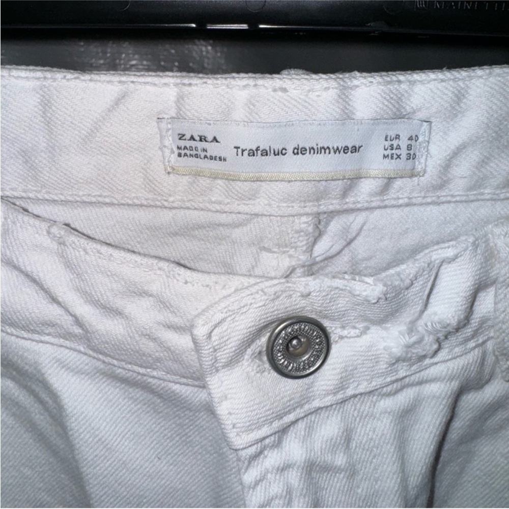 Zara White Ankle Cropped Jeans with Distressed Hem - Picture 3 of 5